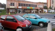 Casino Calypso. Automaty a hazard by mělo město zakázat, pokud chce v otázce Janova někam postoupit, říkají odborníci na vyloučené lokality.