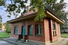 Kromě humoru průvodce skupinku zásoboval hlavně zajímavostmi o architektuře a z historie vodárenství...