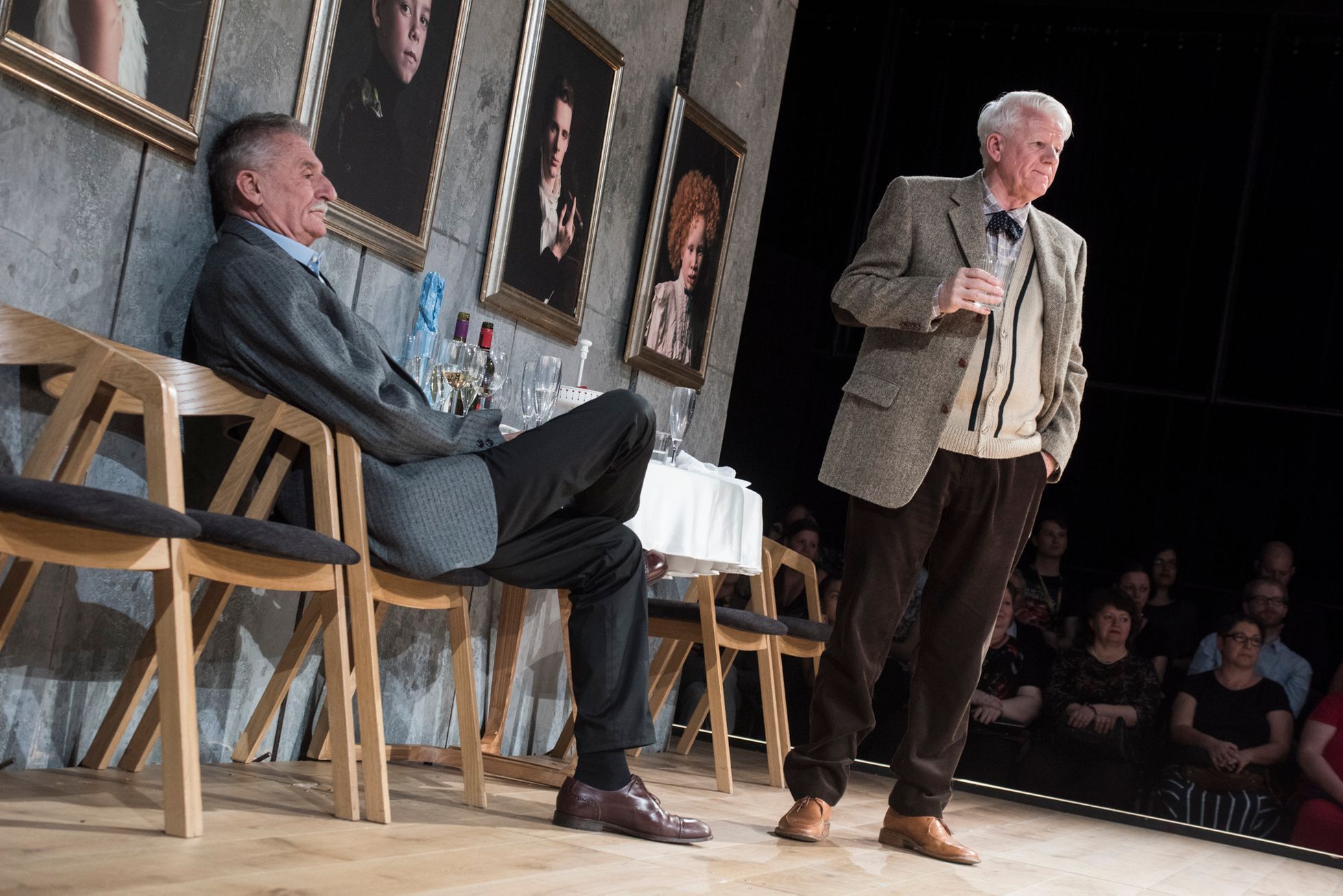 Před západem slunce