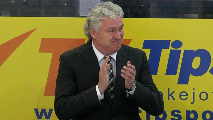 Hokejový kouč Miloš Říha starší se vrátil na lavičku extraligových Pardubic.