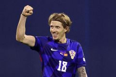 Chorvati v "české" skupině opět nezaváhali. Itálie zvládla divoký zápas s Izraelem