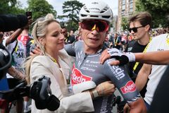 Úvod Tour ovládl Philipsen, Bittner dojel ve skupině se ztrátou 39 sekund