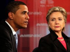 Clintonová a Obama: jediní dva silní demokratičtí kandidáti.
