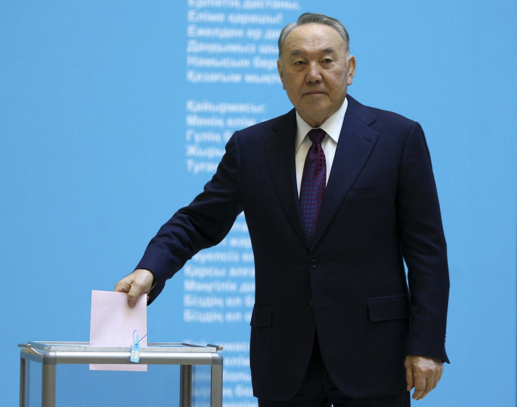 Nazarbajev - volby