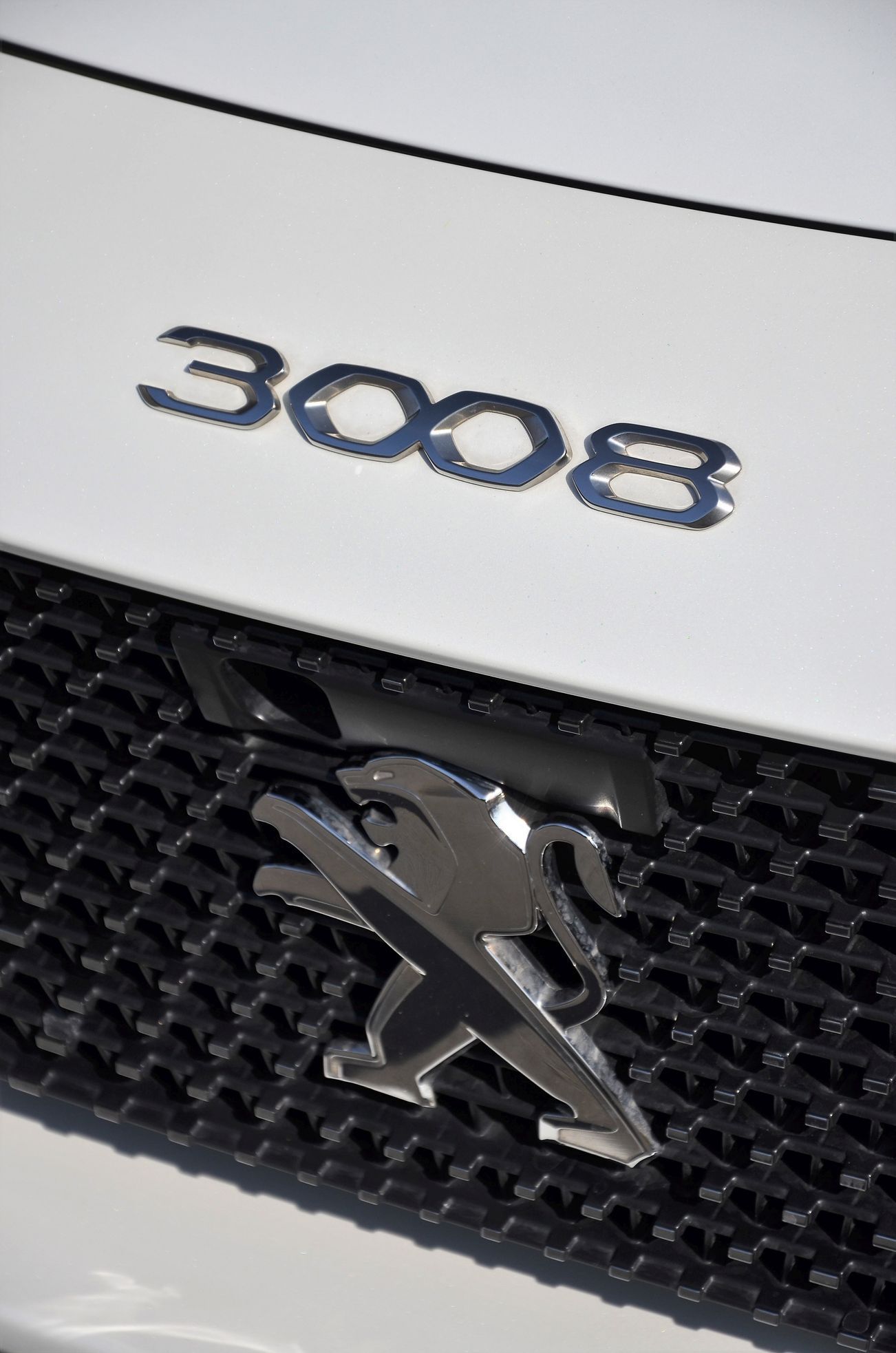 Peugeot 3008 Hybrid 2020 2021
