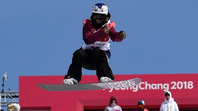 Snowboardistka Šárka Pančochová při kvalifikaci Big Airu na olympijských hrách v Pchjongčchangu