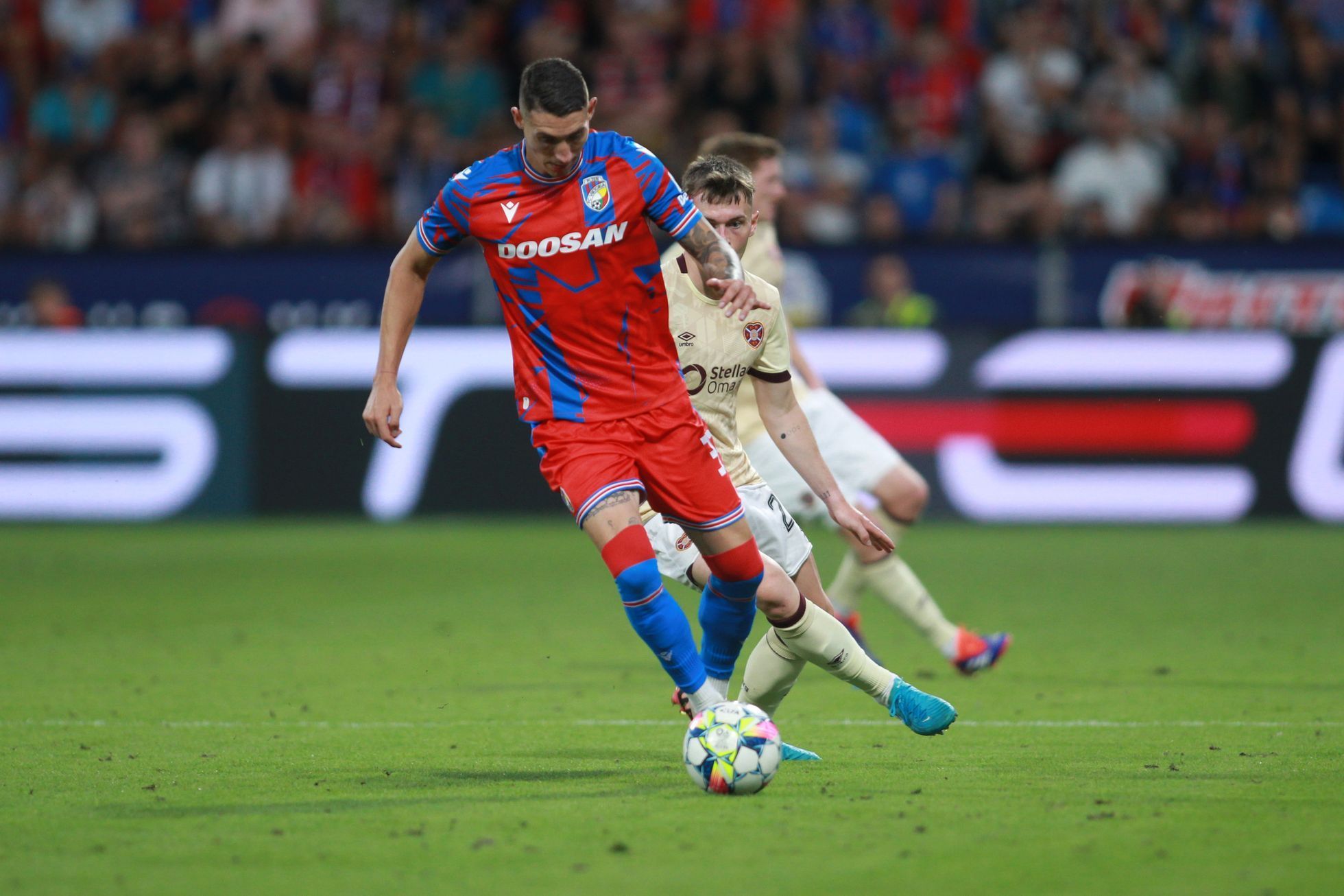 Robin Hranáč v zápase 4. předkola EL Plzeň - Heart of Midlothian