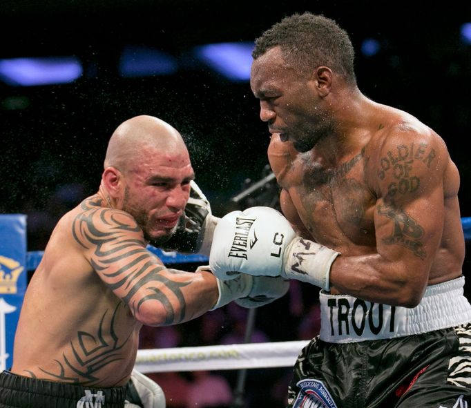 Miguel Cotto vs Austin Trout