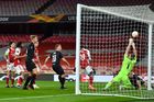 Tomáš Holeš dává gól ve čtvrtfinále EL Arsenal - Slavia
