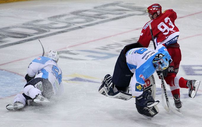 Hokej, extraliga: Slavia - Plzeň: Tomáš Hertl (93) - Marek Mazanec a Tomáš Slovák (54)