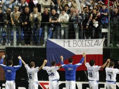 Fotbalisté Mladé Boleslavi slaví se svými diváky vyřazení Marseille a postup do dalších bojů v Poháru UEFA.