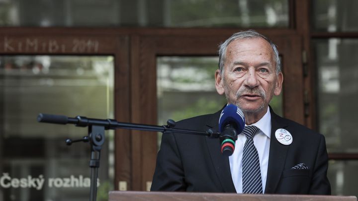 Čína si stěžovala na Kuberovy vztahy s Tchaj-wanem, ústavní činitelé ho varují