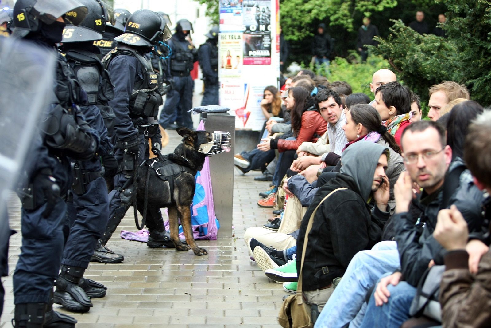 Brno blokovalo pochod neonacistů - finální foto