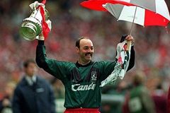 "Zabil jsem člověka". Legendární brankář Liverpoolu přiznal, že se dodnes budí hrůzou
