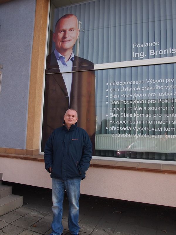 Poslanec Bronislav Schwarz