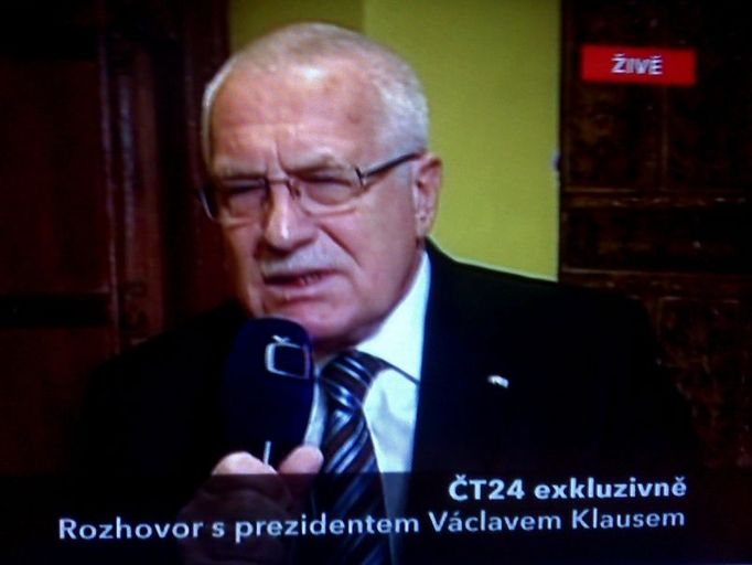 Václav Klaus komentuje, že jej na Národní vypískali.