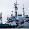 Ruští námořníci opustili Francii, kde se učili s lodí třídy mistral