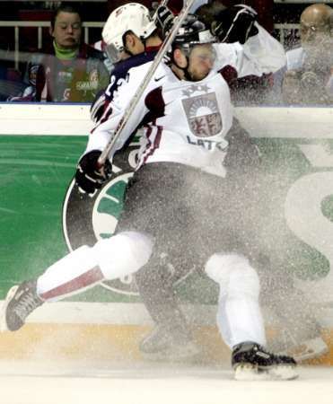 USA - Lotyšsko: Brown a Rekis