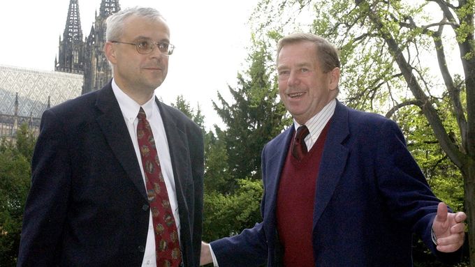 Vladimír Špidla a Václav Havel v květnu 2002.