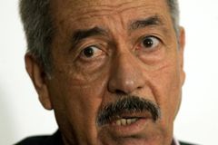Iráčané oběsili Chemického Alího, bratrance Saddáma