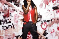 Lil Wayne se vyrovnává milionovému 50 Centovi