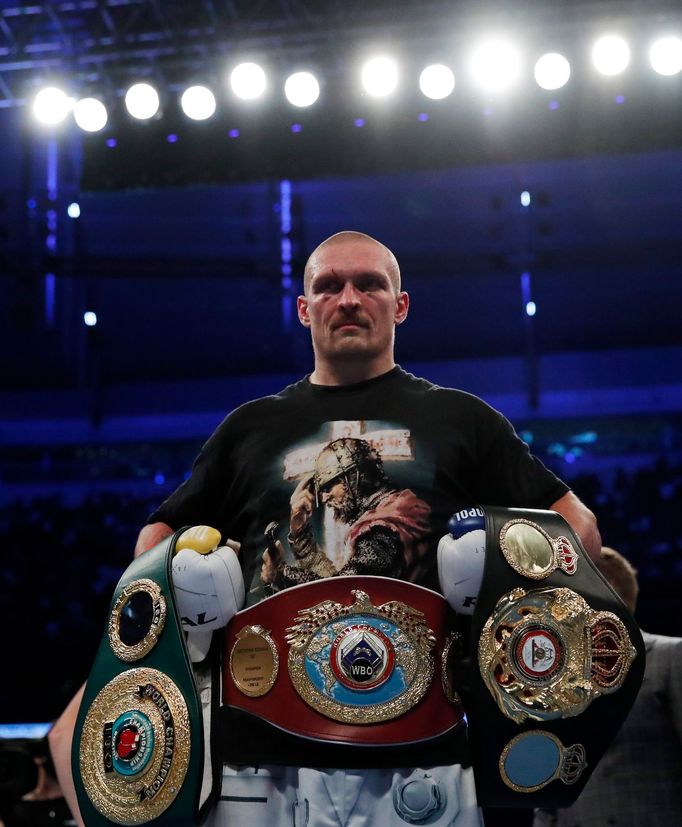 Oleksandr Usyk při zápase s Anthonym Joshuou