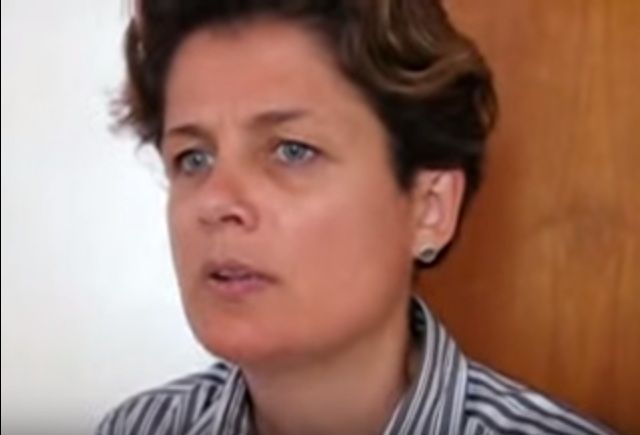 Jacky Suttonová, humanitární pracovnice