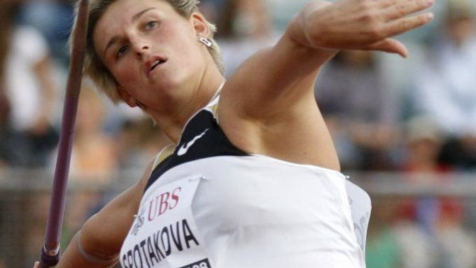 Barbora Špotáková v Lausanne na své olympijské superhody nenavázala.