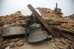 Nepál po zemětřesení pohřešuje 112 cizinců, včetně tří Čechů