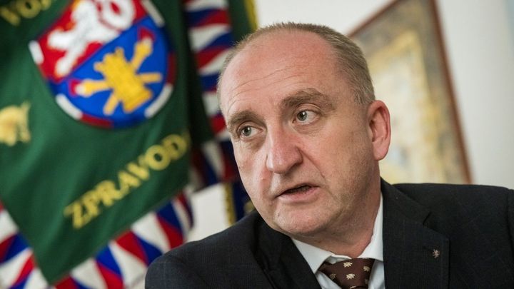 Česko usiluje o vlastní satelit. Využívali by ho vojáci, popisuje šéf tajné služby