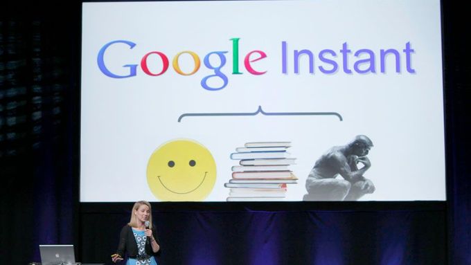 Viceprezidentka společnosti Google Marissa Mayerová představuje novinku: Google Instant.