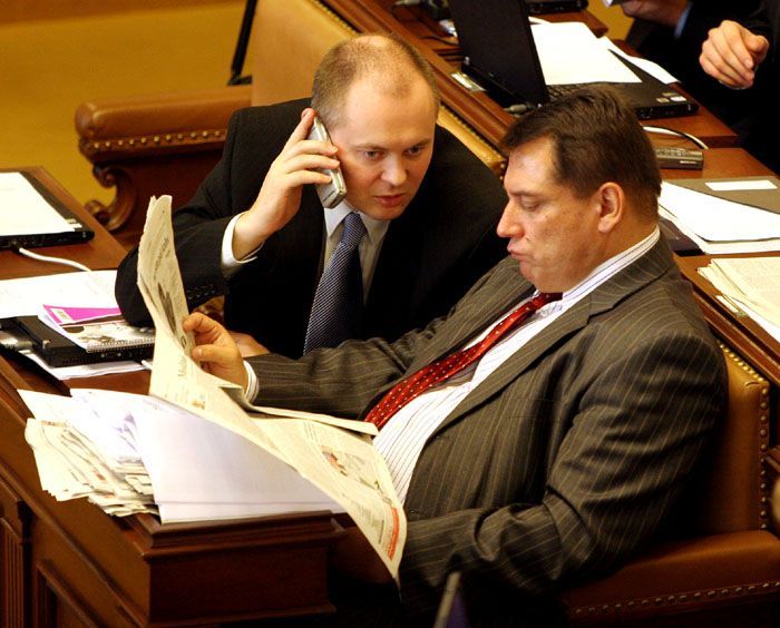 Michal Hašek a Jiří Paroubek na jednání sněmovny