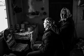 Foto: Šeptuchy, šamanky z polského Podlesí, dodnes léčí lidi zaříkáváním