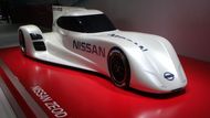 Nissan Zeod RC není konceptem sériového, nýbrž sportovního vozu. Má být nasazen v příštím ročníku 24 hodin v Le Mans. Přesto se v něm ukrývají technologie, které zanedlouho budou vozit i běžné Nissany.