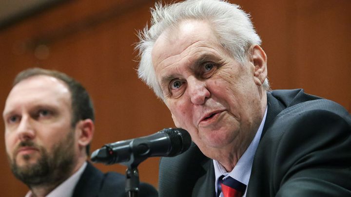 Musíte mít osobnosti, vyzýval prezident Zeman stranu, která mu pomohla na Hrad