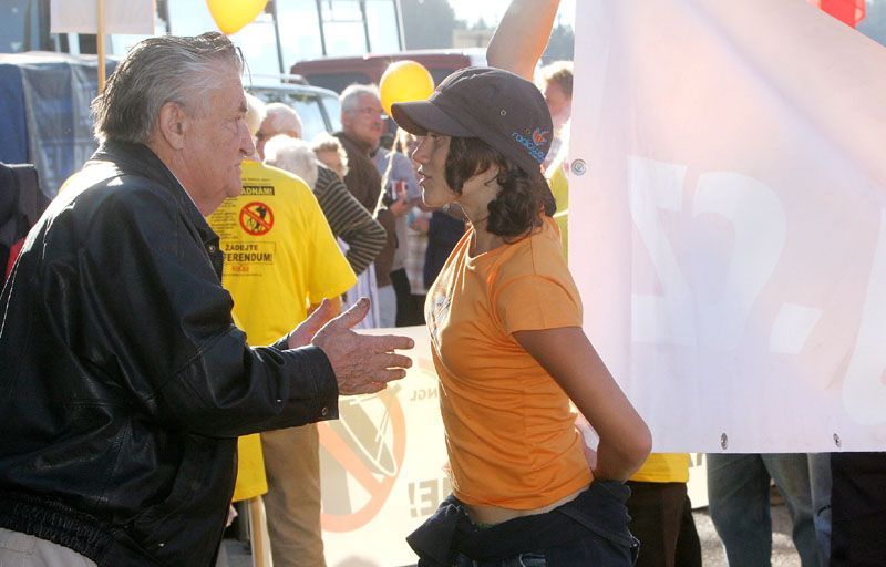 Pro a proti radaru v Míšově