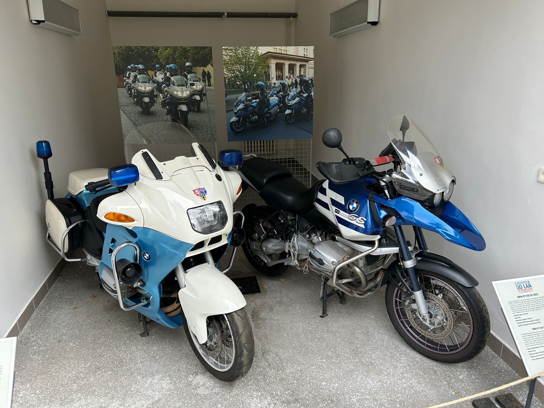 Výstava NTM motorky u Hradní stráže, zámek Lány srpen 2025