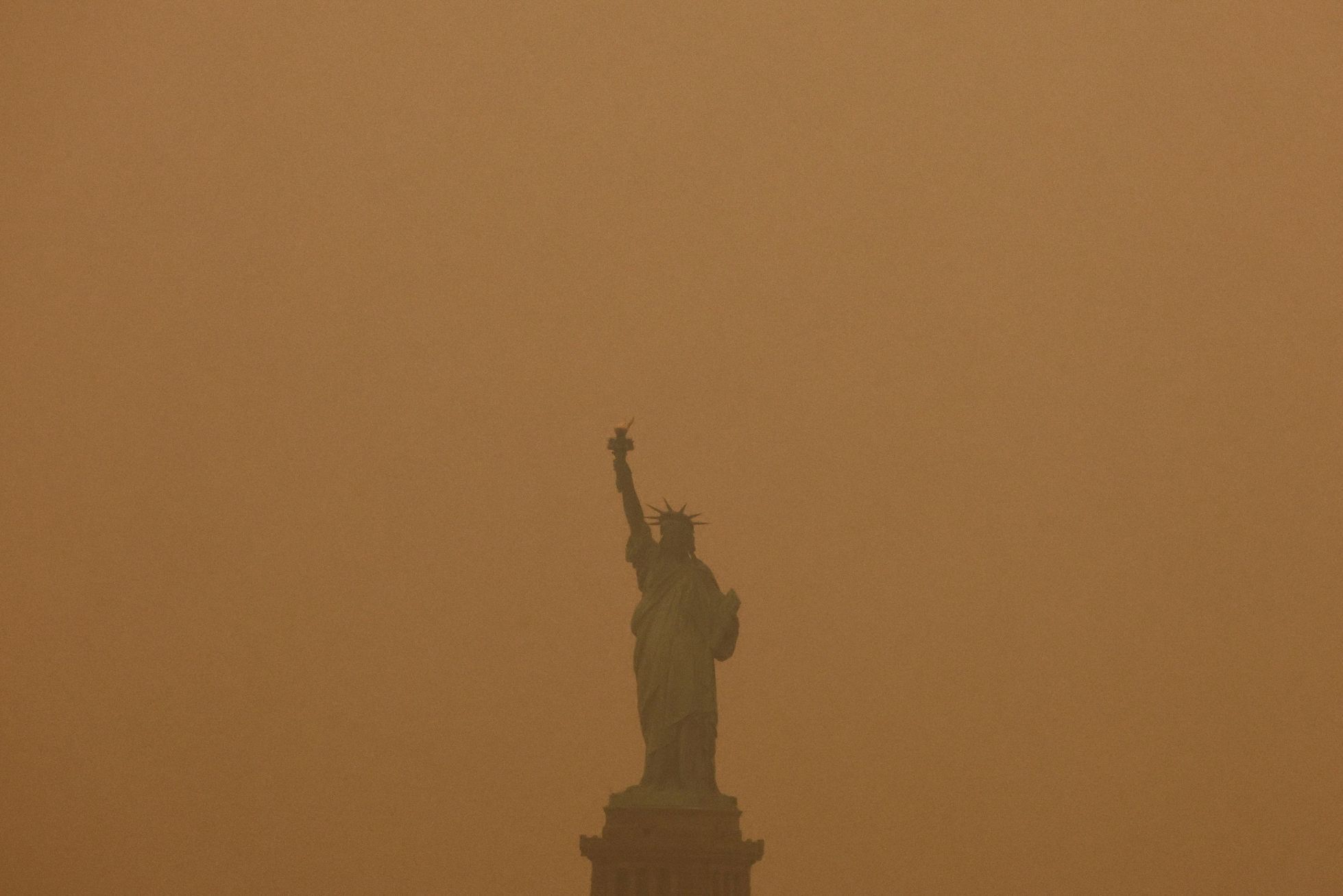 New York USA smog kouř požáry