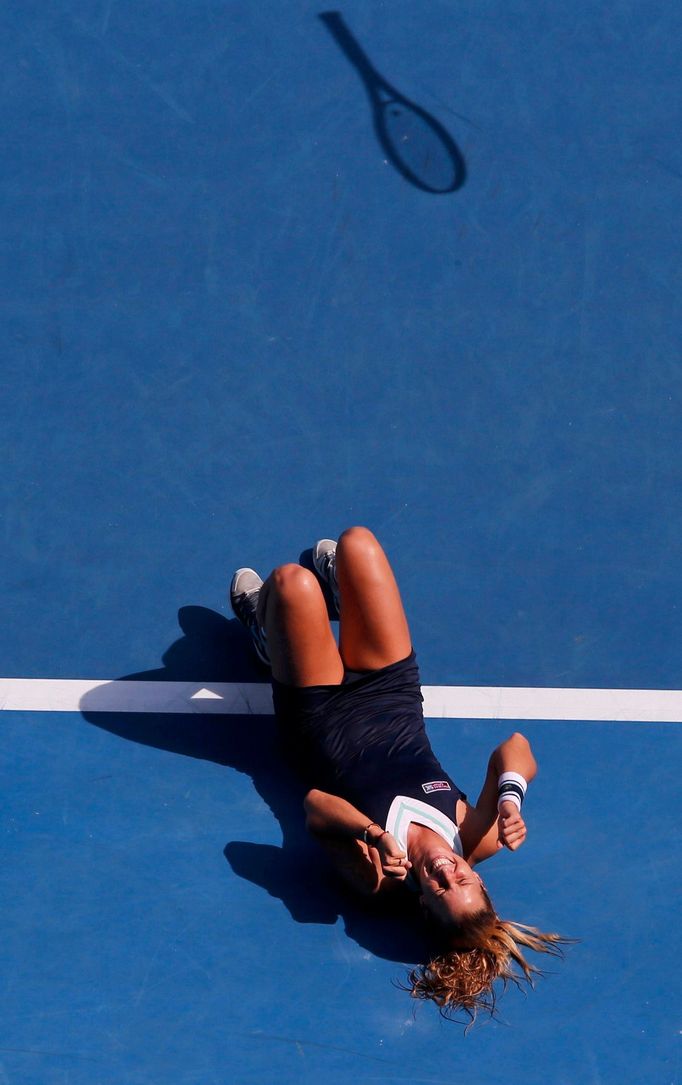 Dominika Cibulková postoupila do finále Australian Open 2014