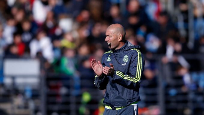 Zinedine Zidane v úterý poprvé vedl Real jako hlavní trenér