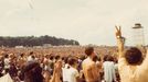 Festival Woodstock nastartoval éru obřích rockových koncertů a změnil pravidla hudebního průmyslu.