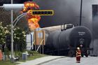 Obětí kanadského vlaku je 13, dalších 50 lidí se pohřešuje