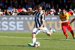 Juventus udolal poslední Benevento, Dybala dal hattrick
