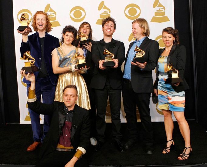 Grammy za nejlepší album získali Kanaďané The Arcade Fire