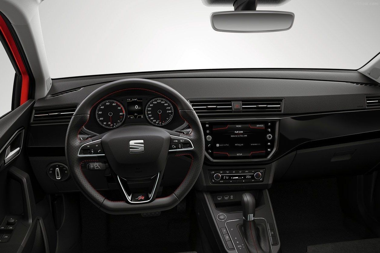 Seat Ibiza 2017 FR přístrojovka