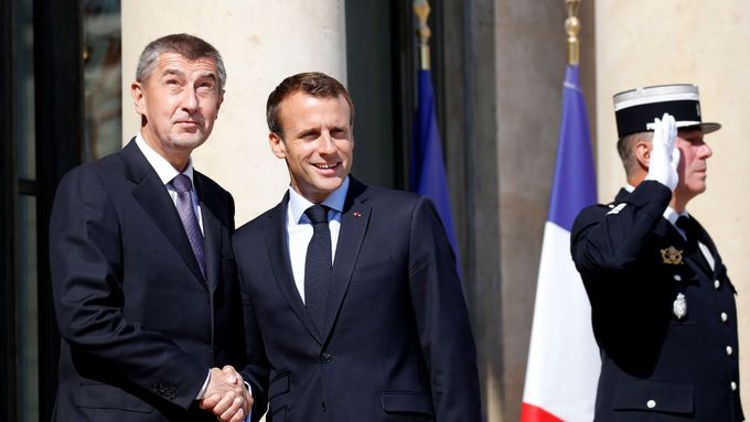 Brífink francouzského prezidenta Emmanuela Macrona a premiéra Andreje Babiše.