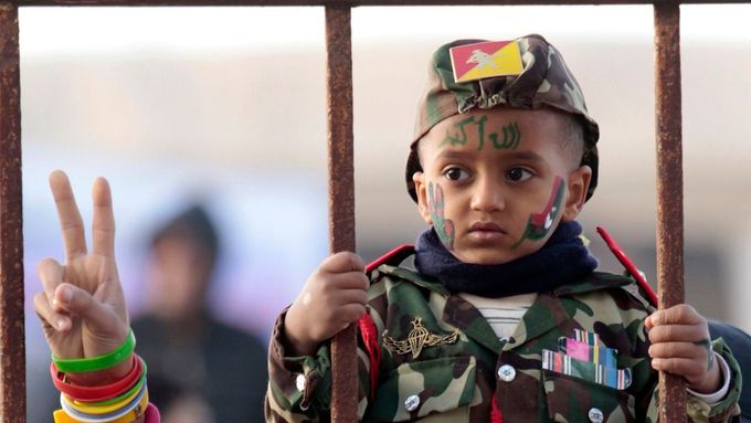 Podívejte se na libyjské dětské revolucionáře