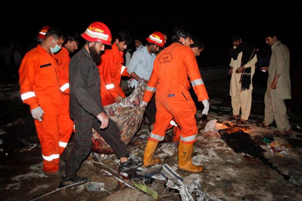Letecká nehoda boeingu v Pakistánu