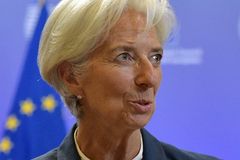 Lagardeová: Oslabení globální ekonomiky se prodlouží, rok 2016 o moc lepší nebude
