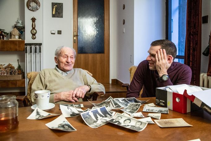 Odbojář František Wiendl a literární historik Jan Wiendl.